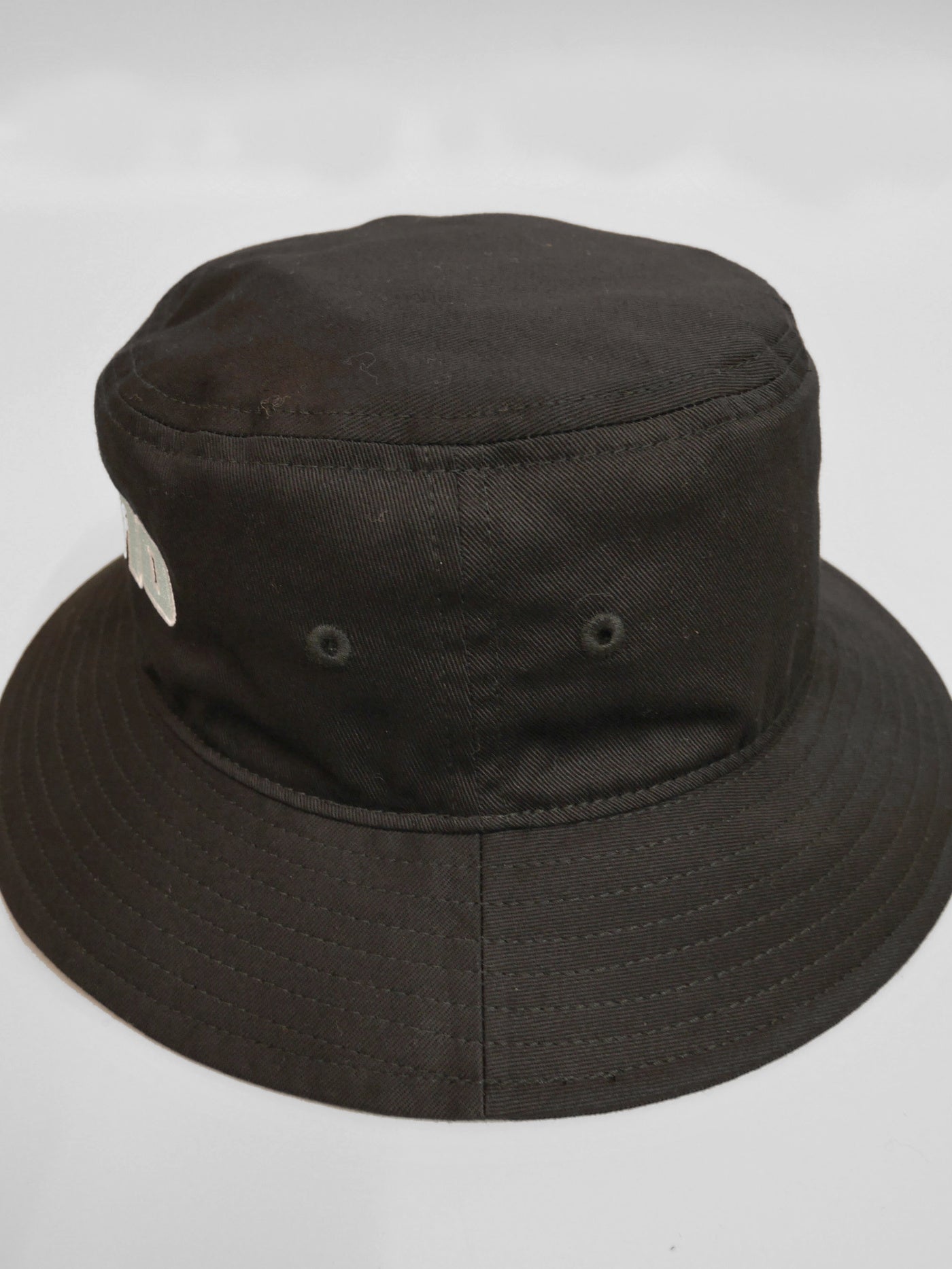 MIZUNO × NVG Classic Logo Bucket Hat / BLACK