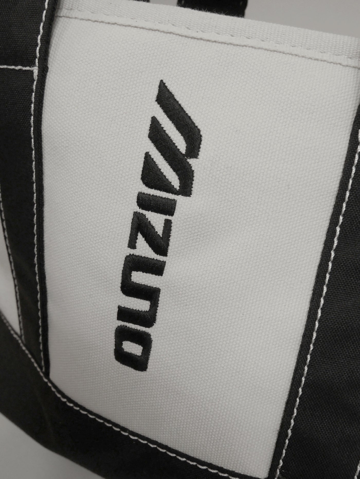 MIZUNO M Logo Cart Bag / BLACK
