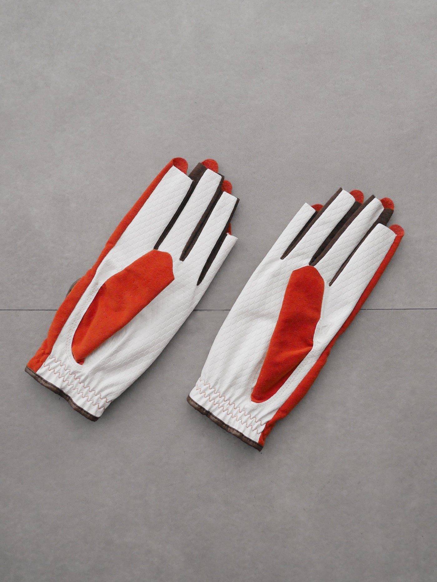 Vibrant Bicolor Suede Gloves[Pair] | WOMEN / ORANGE