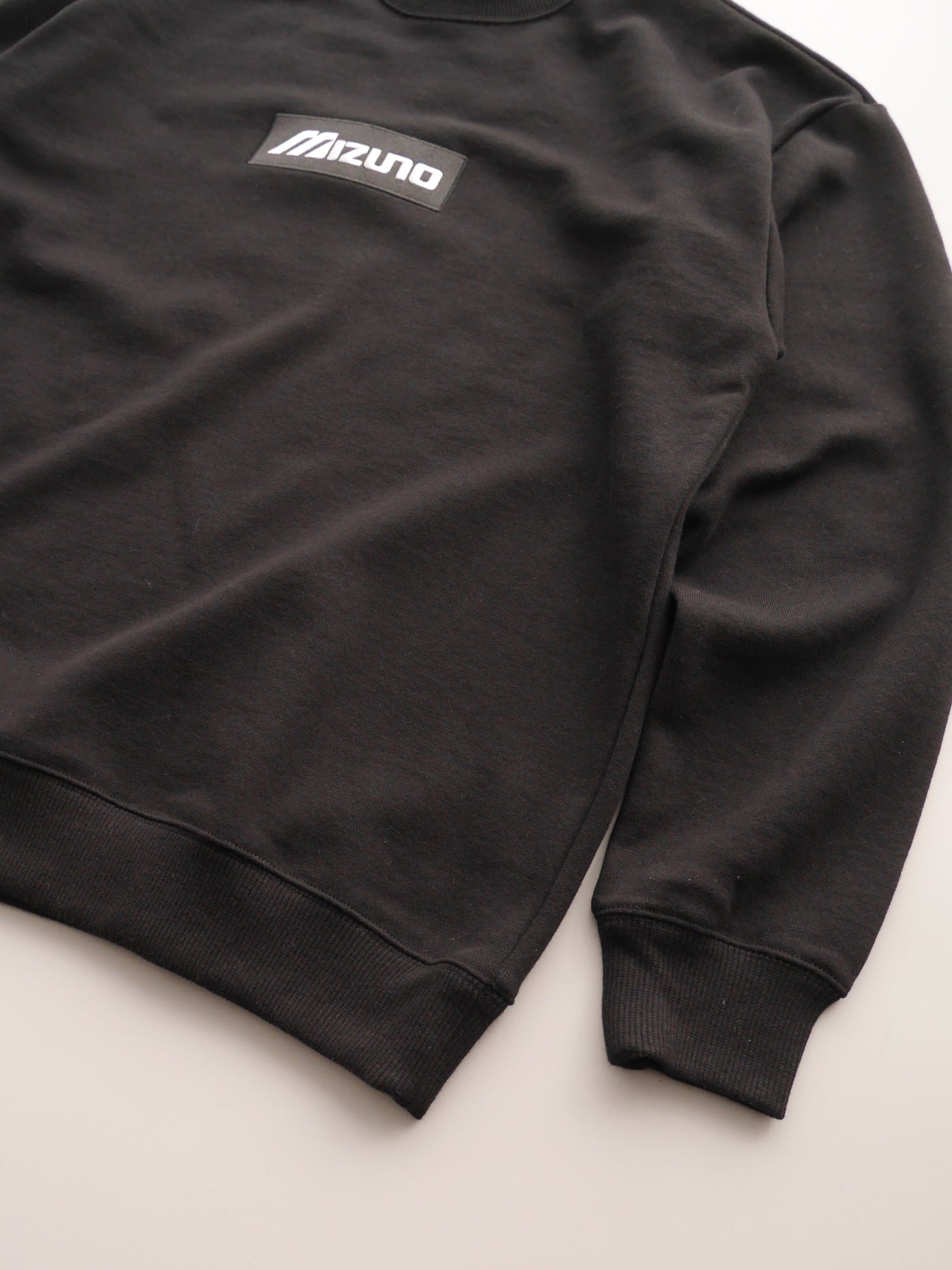 MIZUNO M Logo  Crew Sweat (BLACK)
