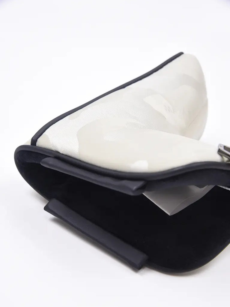 Premium Gauge Putter Cover / ICEGREY